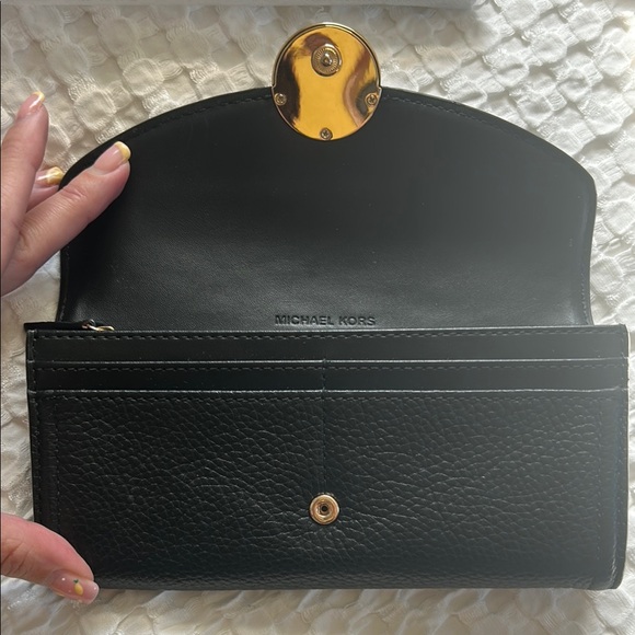 Michael Kors Black Fulton Flap Leather Wallet - Picture 2 of 6